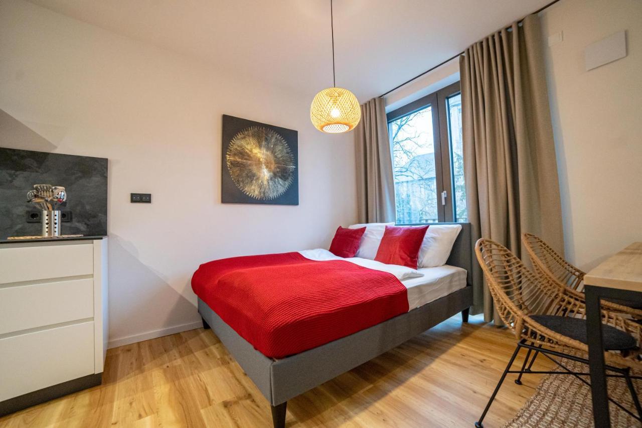 יינה Anders Apartments מראה חיצוני תמונה