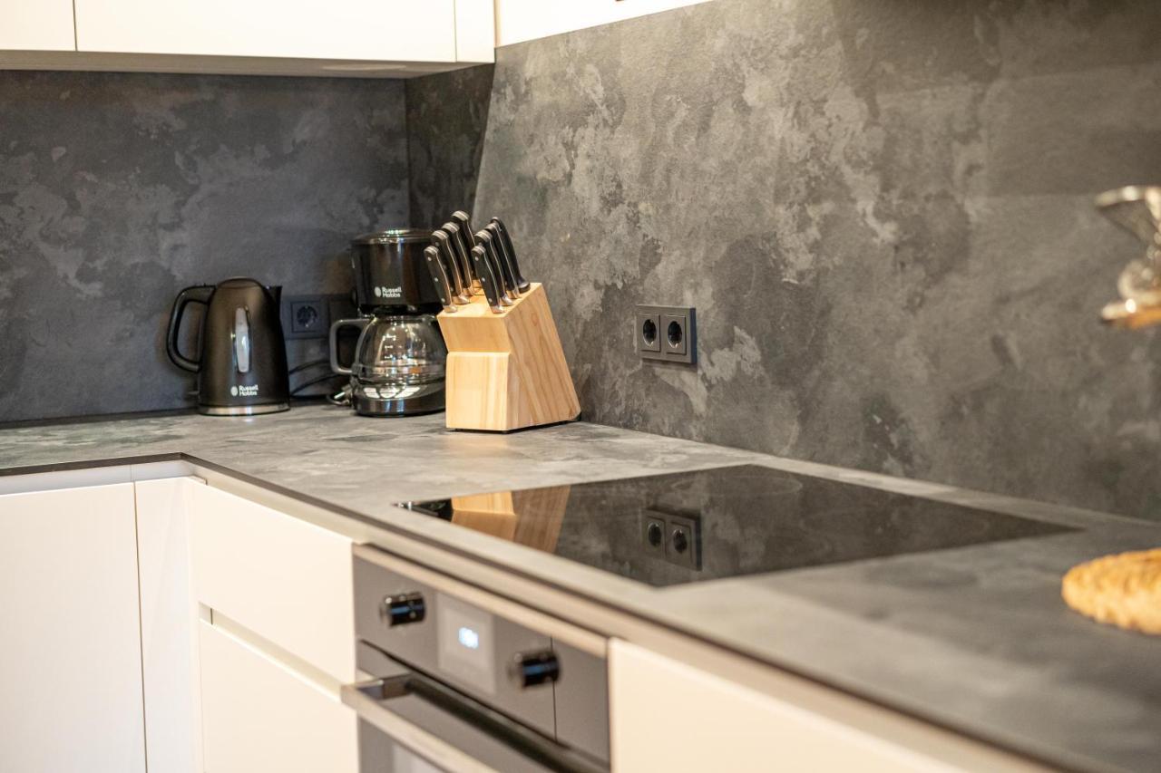יינה Anders Apartments מראה חיצוני תמונה
