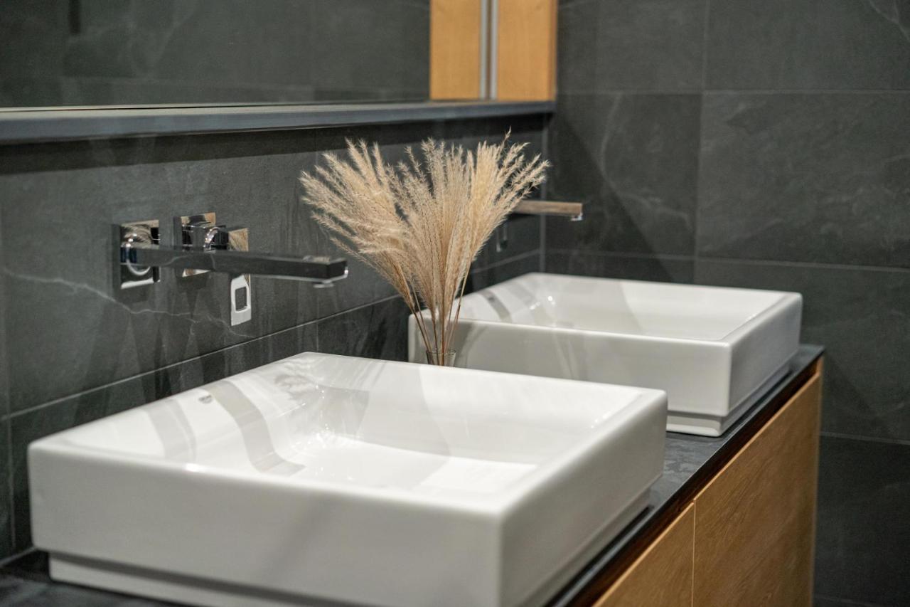 יינה Anders Apartments מראה חיצוני תמונה