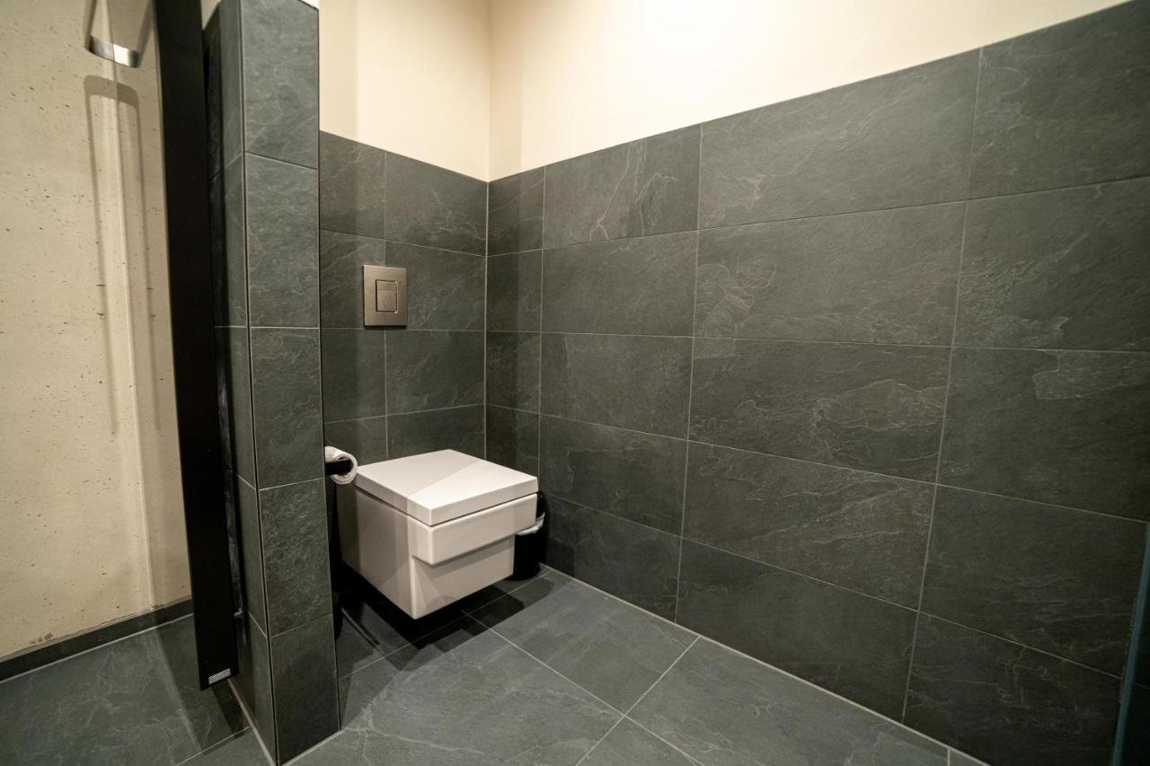 יינה Anders Apartments מראה חיצוני תמונה